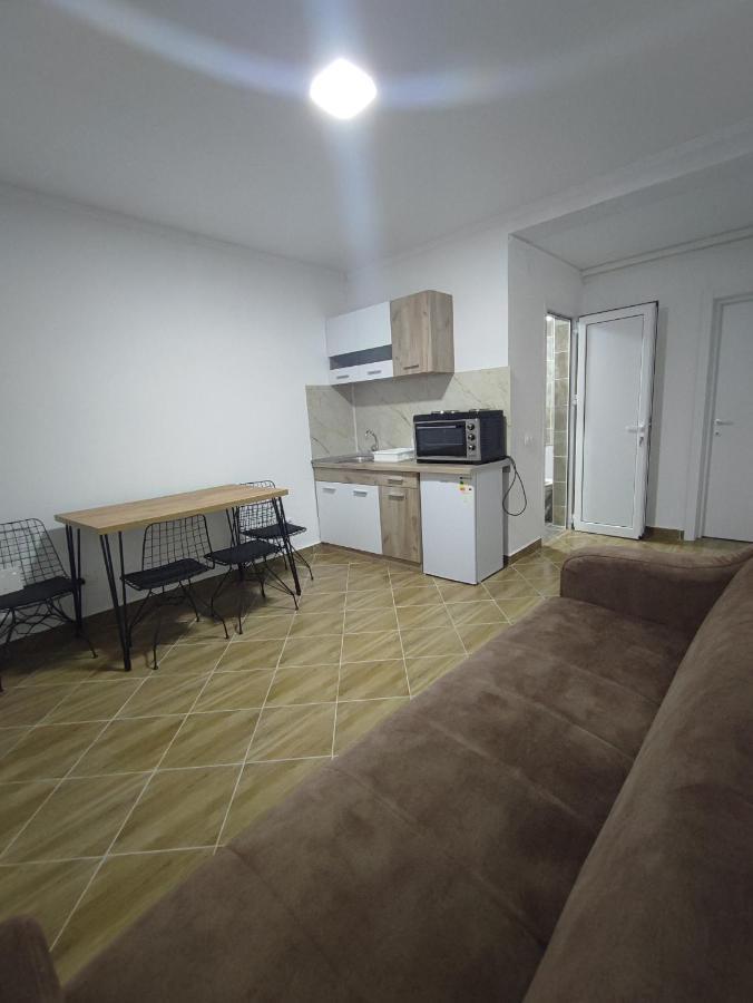 קוטור Hidden Villa Apartments מראה חיצוני תמונה