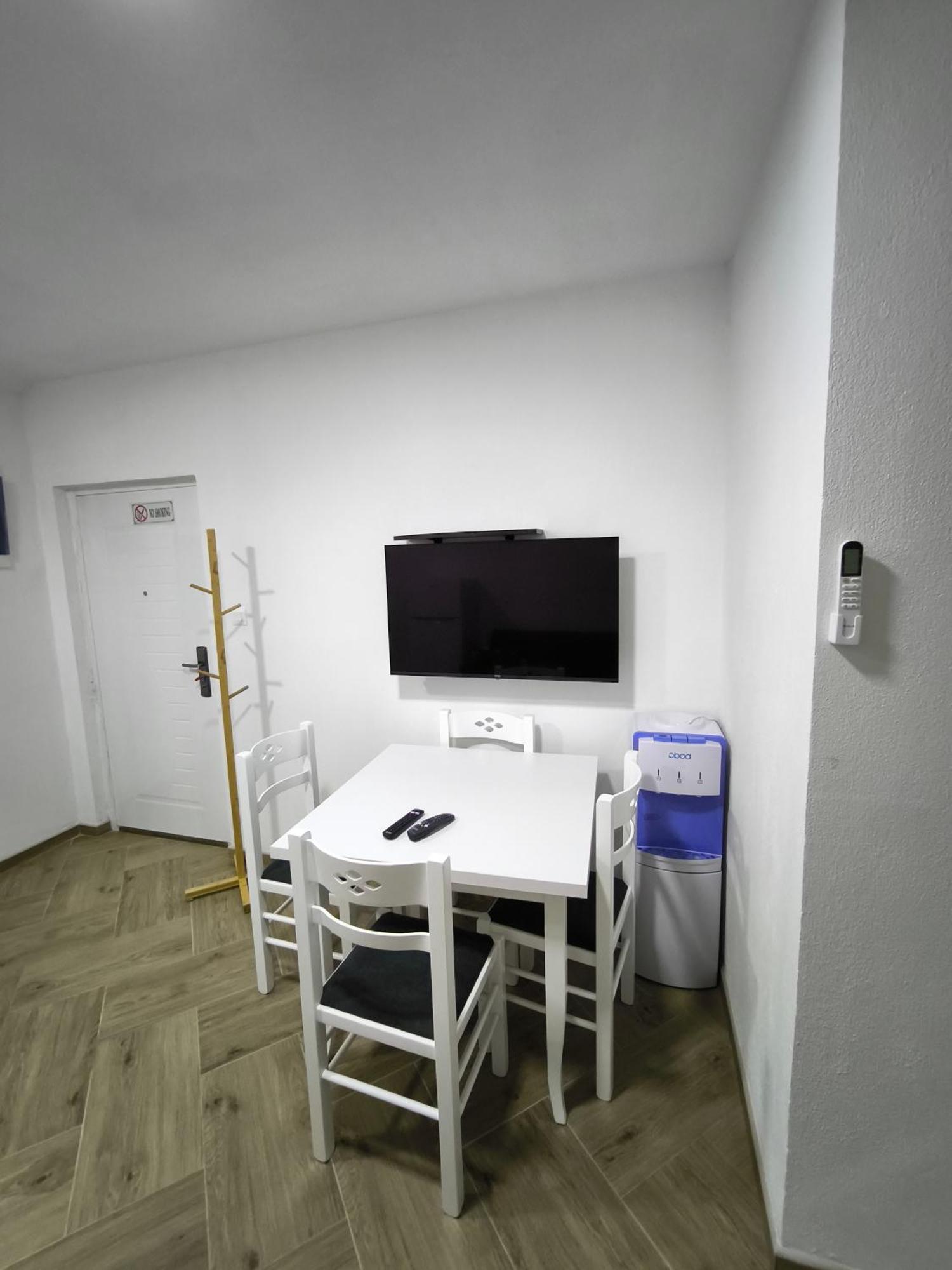 קוטור Hidden Villa Apartments מראה חיצוני תמונה